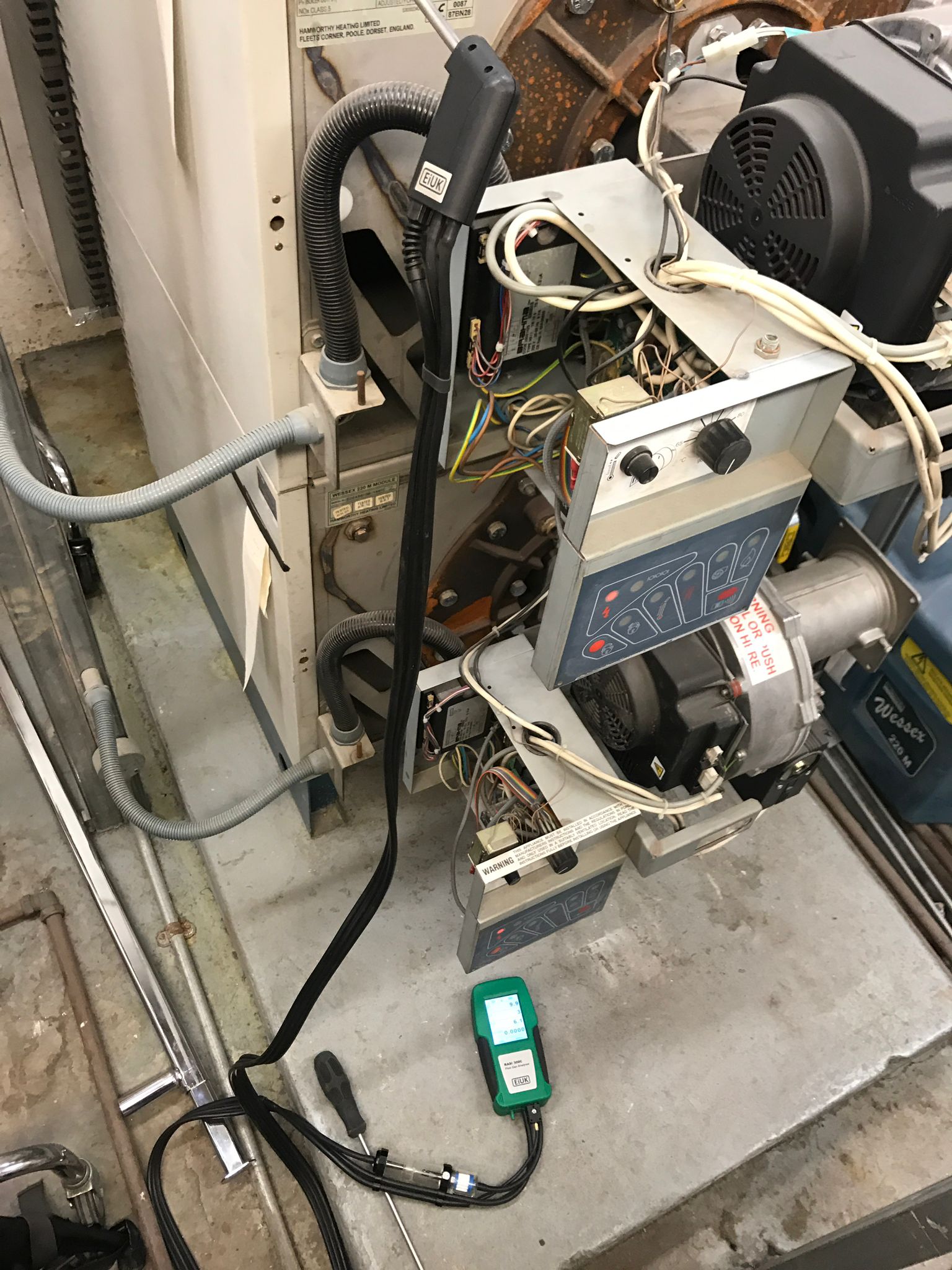 gas safe registered engineer near me Stamford Hill, N16